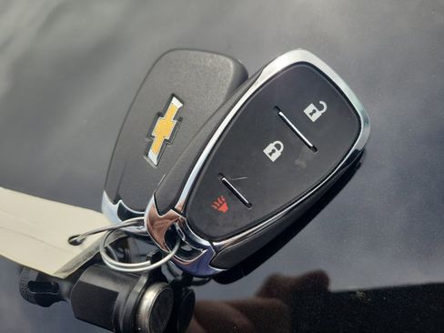 Used 2023 Chevrolet Traverse LT w/ LPO, Floor Liner Package image 33