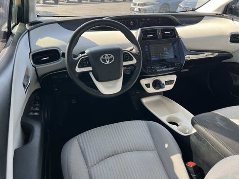 Used 2017 Toyota Prius Prime Plus w/ Carpet Mat Package image 7