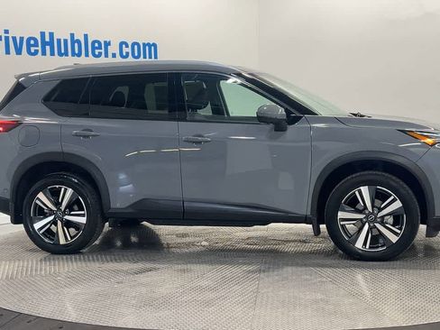 Used 2024 Nissan Rogue SL w/ SL Premium Package image 5