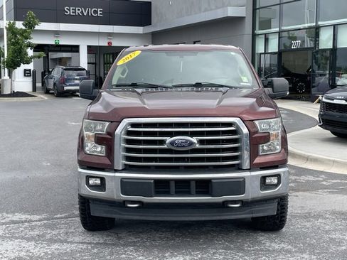 Used 2017 Ford F150 XLT w/ Equipment Group 302A Luxury image 2