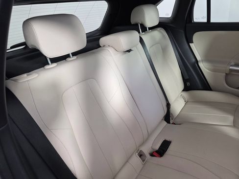 Certified 2024 Mercedes-Benz GLA 250 image 27
