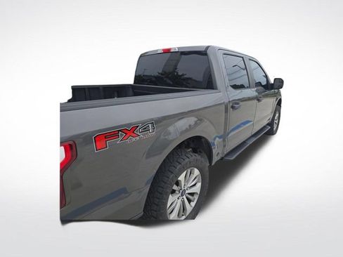 Used 2018 Ford F150 XL w/ Equipment Group 101A Mid AWD/4WD image 5