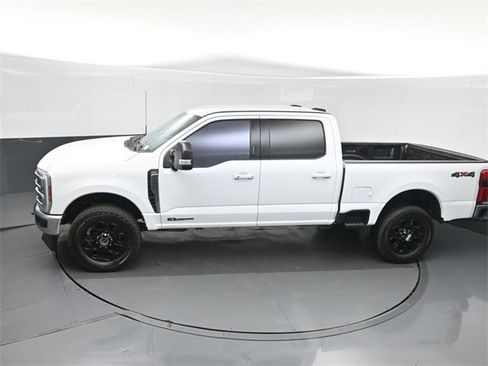 Used 2024 Ford F250 Lariat image 33