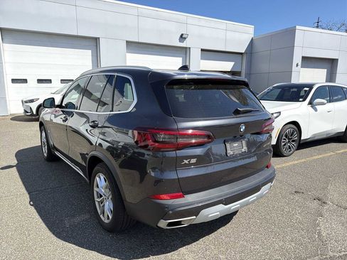 Certified 2023 BMW X5 xDrive40i w/ Premium Package image 9