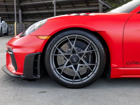 Certified 2023 Porsche 718 Cayman GT4 RS RWD image 13