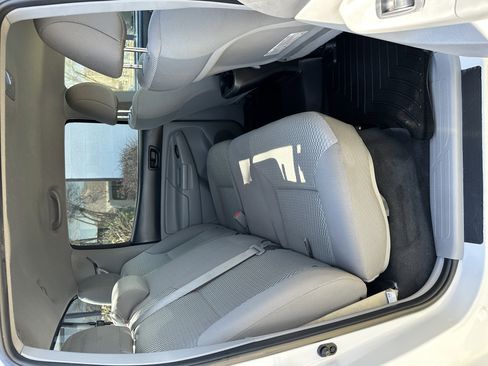 Used 2015 Toyota Tacoma w/ SR5 Package image 24