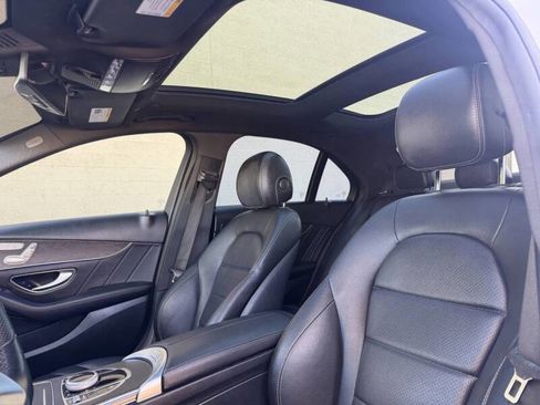 Used 2020 Mercedes-Benz C 300 Sedan image 16