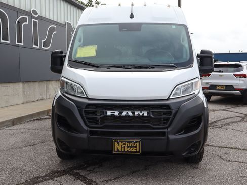 Used 2023 RAM ProMaster 2500 FWD image 2