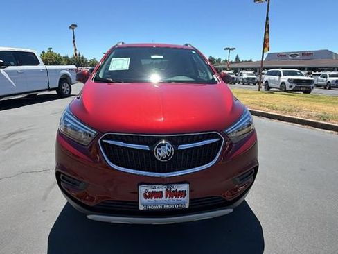 Used 2022 Buick Encore Preferred w/ Safety Package AWD/4WD image 8