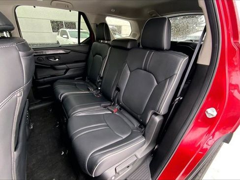 Used 2023 Honda Pilot Elite image 25