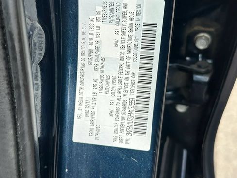 Used 2017 MAZDA MAZDA3 Sport FWD image 13