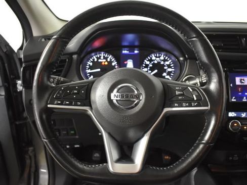 Used 2022 Nissan Rogue Sport SV AWD/4WD image 15