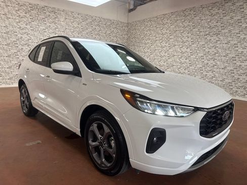 Used 2023 Ford Escape ST-Line Select w/ Tech Pack #1 AWD/4WD image 1