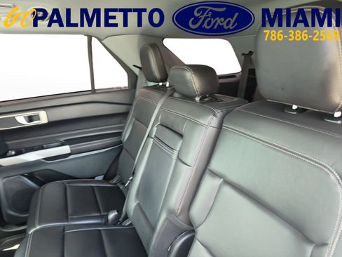 Used 2023 Ford Explorer XLT w/ Equipment Group 202A RWD image 13