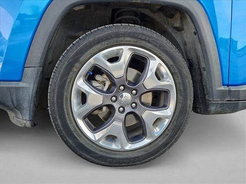 Used 2020 Jeep Compass Limited image 23