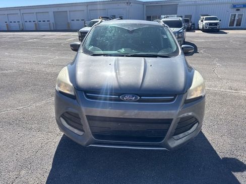 Used 2014 Ford Escape Titanium image 2