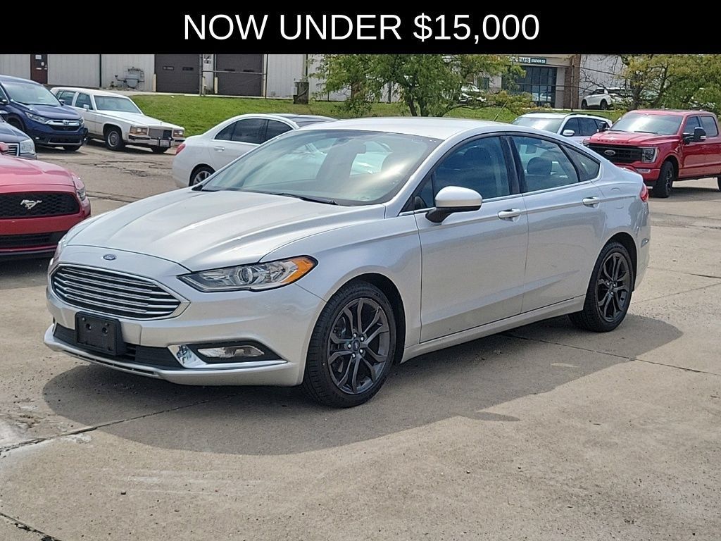 Used 2018 Ford Fusion S w/ Equipment Group 101A FWD image 2