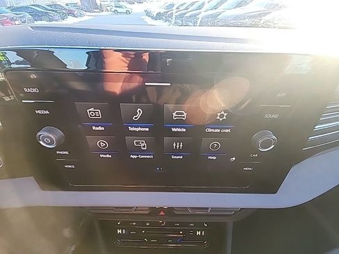 New 2026 Volkswagen Jetta SE image 15