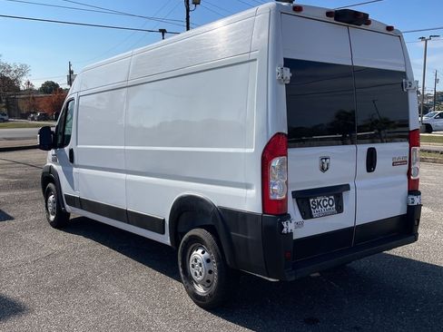 Used 2022 RAM ProMaster 2500 image 4