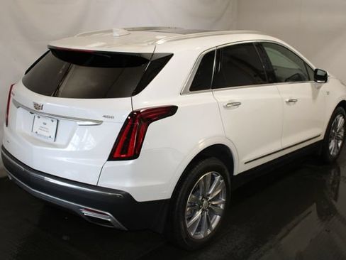 Certified 2023 Cadillac XT5 Premium Luxury w/ LPO, Floor Liner Package AWD/4WD image 4
