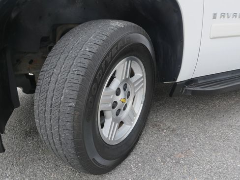 Used 2008 Chevrolet Avalanche LT w/ LT Preferred Equipment Group image 27