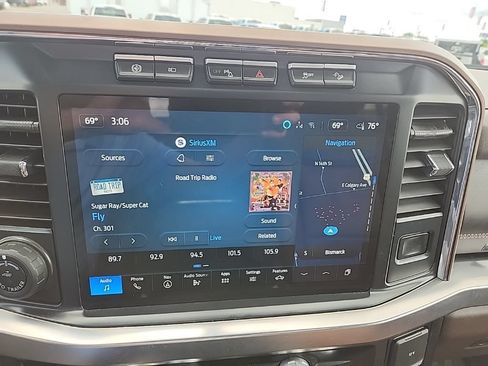 Used 2024 Ford F250 King Ranch w/ Chrome Package AWD/4WD image 22