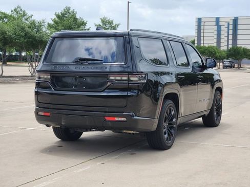 Used 2022 Jeep Grand Wagoneer Series II AWD/4WD image 6