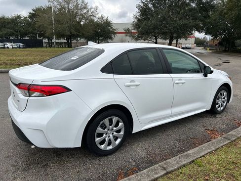 Certified 2024 Toyota Corolla LE image 5