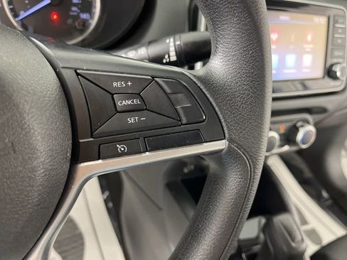 Used 2021 Nissan Versa S FWD image 21