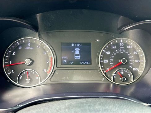 Used 2019 Kia Optima LX image 11