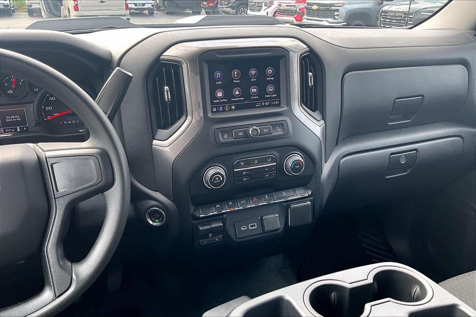 Used 2026 Chevrolet Silverado 1500 Custom Trail Boss AWD/4WD image 6