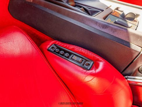 Used 1991 Chevrolet Corvette ZR-1 image 39