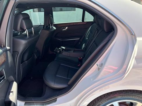Used 2014 Mercedes-Benz E 250 BlueTEC Sedan image 22