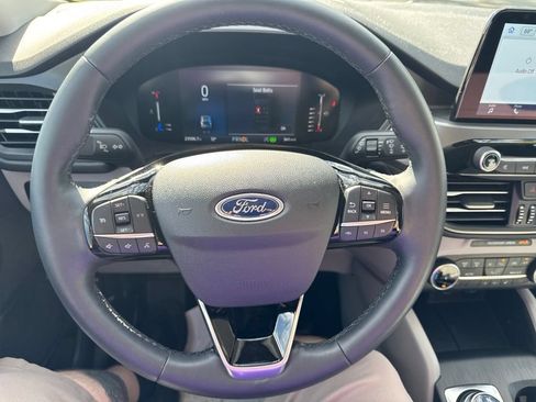 Used 2023 Ford Escape Active AWD/4WD image 23