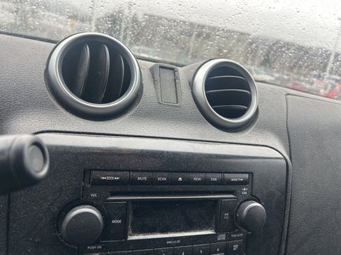 Used 2007 Mitsubishi Raider LS image 23