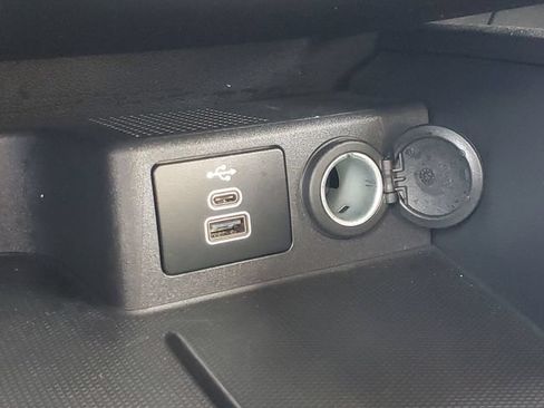 Certified 2024 Ford Escape SE FWD image 20