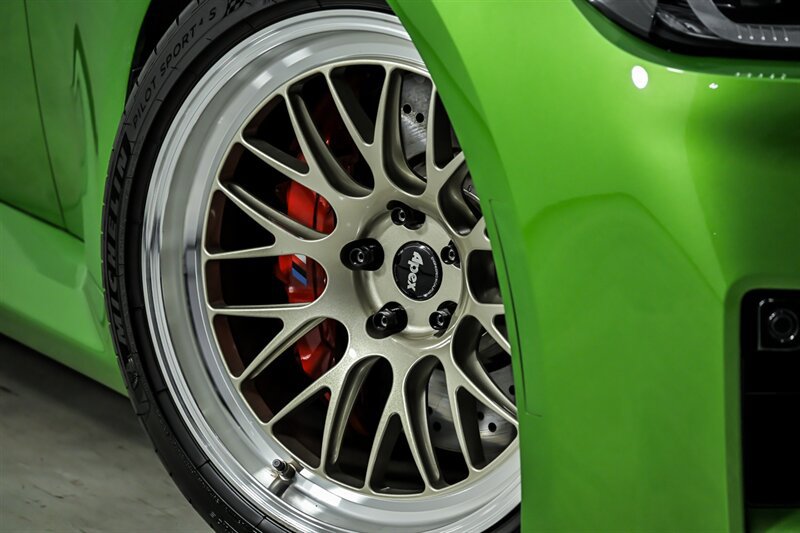 Used 2025 BMW M2 w/ Carbon Package RWD image 3