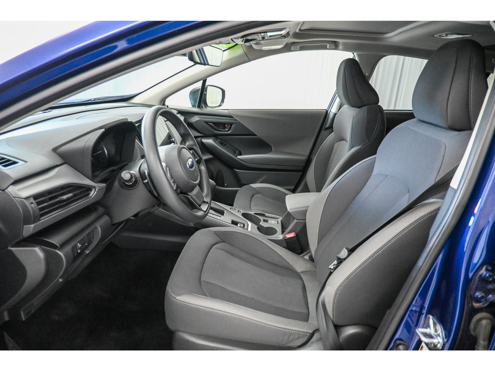 Used 2025 Subaru Crosstrek 2.5i Premium AWD/4WD image 11