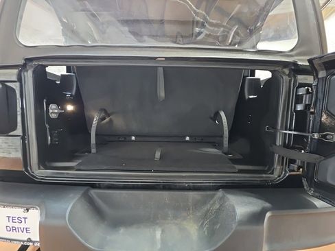 Used 2021 Jeep Wrangler Sport image 13