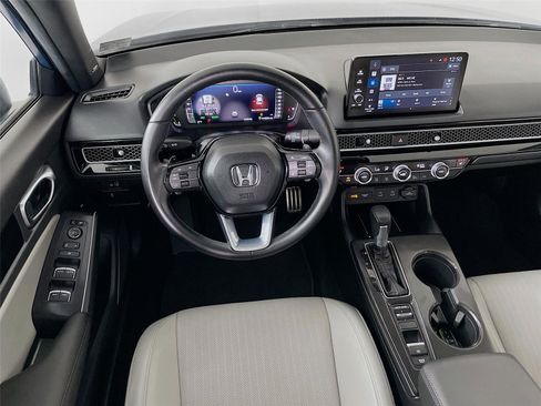 Used 2025 Honda Civic Sport Touring image 28