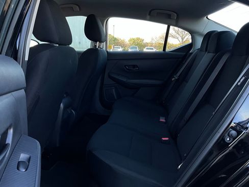 Used 2025 Nissan Sentra S image 11