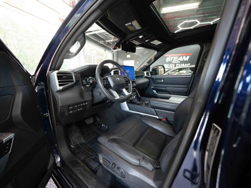 Used 2024 Toyota Tundra Platinum image 8