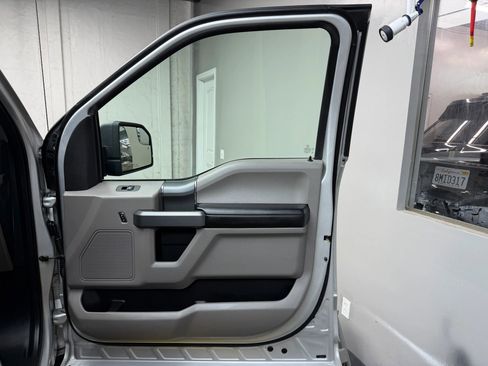 Used 2017 Ford F150 XLT w/ Equipment Group 302A Luxury image 25