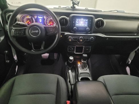 Used 2018 Jeep Wrangler Unlimited Sport image 22