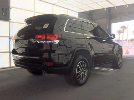 Used 2021 Jeep Grand Cherokee Limited w/ Sun & Sound Group AWD/4WD image 4