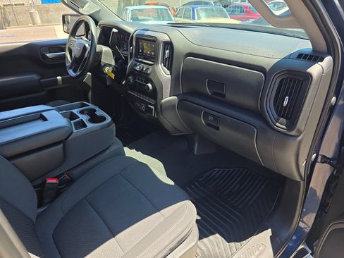 Used 2021 Chevrolet Silverado 1500 Custom AWD/4WD image 14