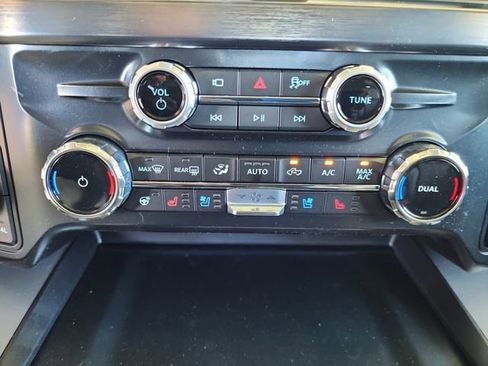 New 2025 Ford F250 Lariat w/ Lariat Ultimate Package image 24