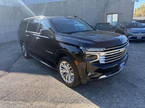 Used 2021 Chevrolet Suburban High Country AWD/4WD image 8