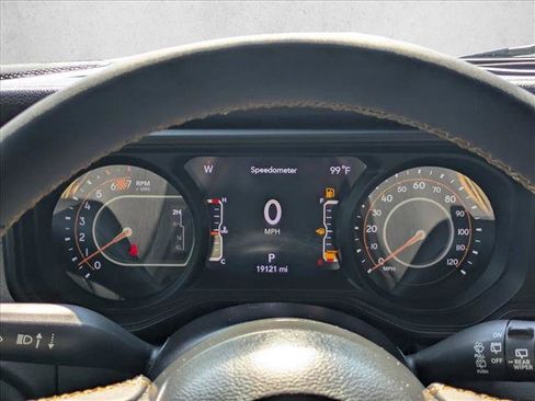 Used 2024 Jeep Wrangler Unlimited Sport AWD/4WD image 13