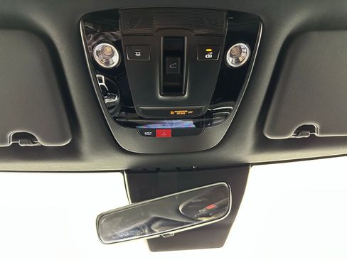 Used 2024 Kia Sportage X-Line w/ X-Line Premium Package image 38